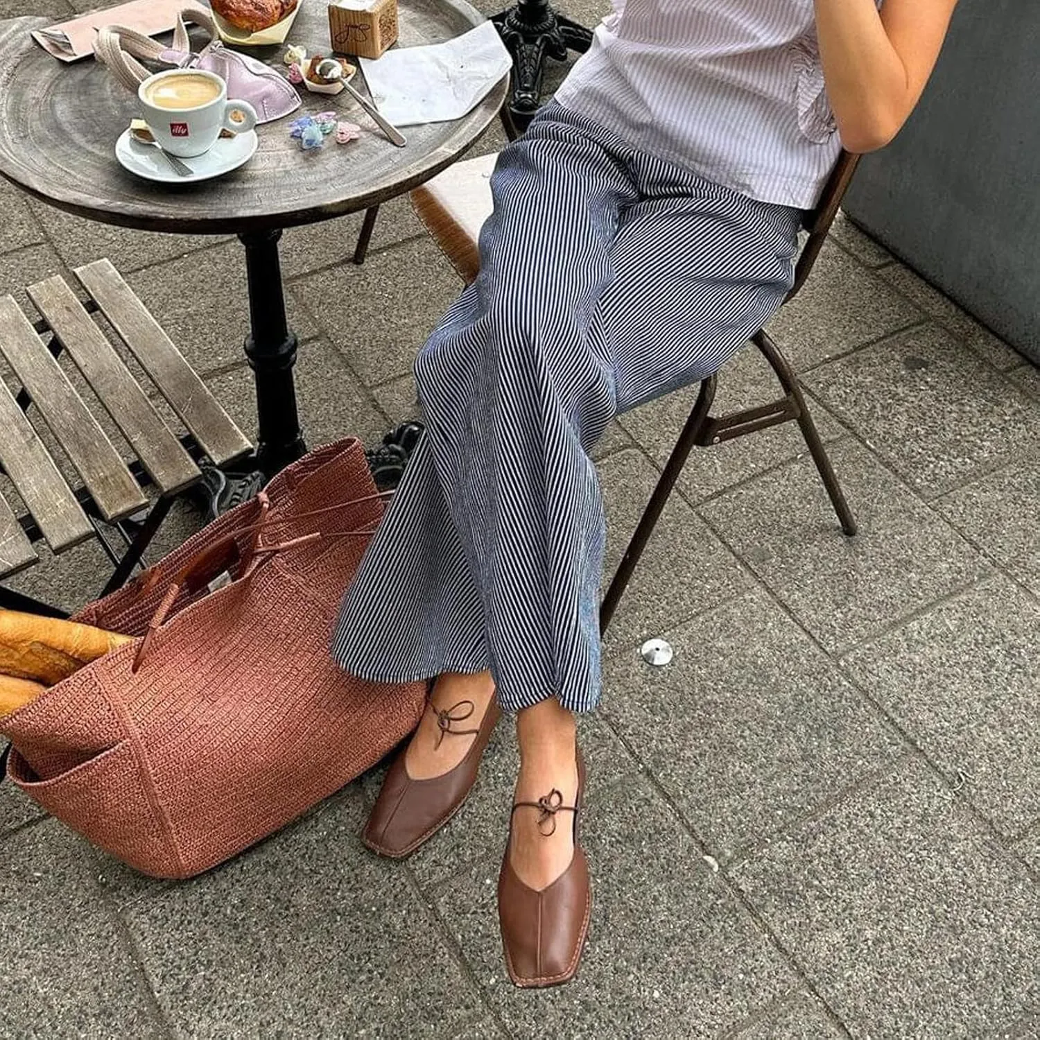 Ballet Flats for Women Lace Up Bow Square Toe Mary Janes Cute Ballerina Shoes Slip On Comfortable Elegant Dress Shoes