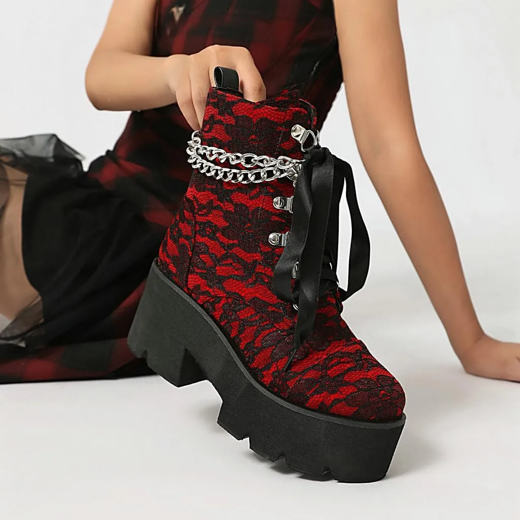 DINTAHA Goth Boots Platform Chunky Combat Boots With Chain Lace Up Gothic Shoes