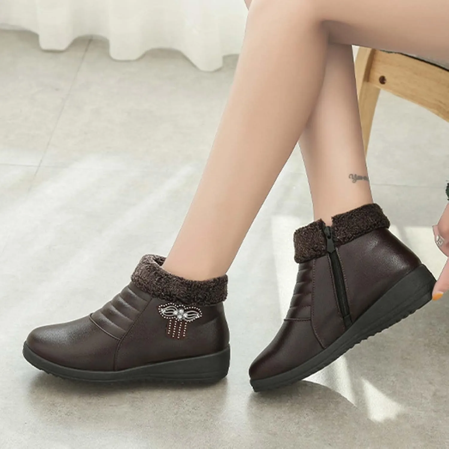 oiangi Rhinestones Ankle Boots for Women 2022 Comfortable Soft Sole Round Toe Zipper Platform Snow Boots Winter Plush Warm Non-slip Leather Shoes