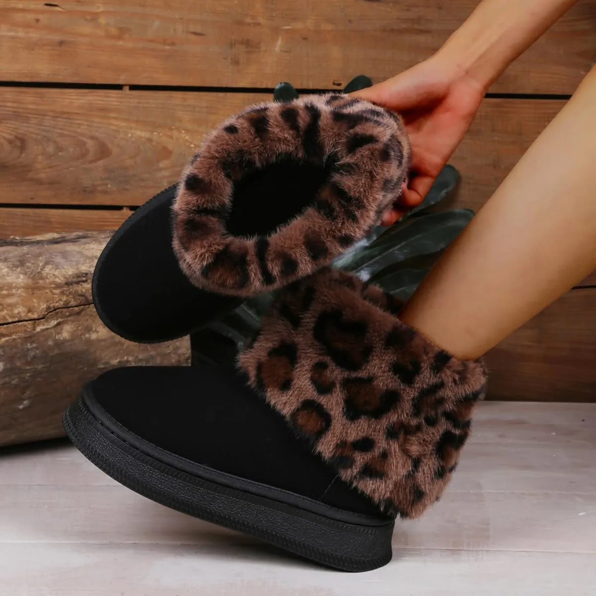 Snow Boots for Women Suede Faux Fur Lining Anti-Slip Winter Snow Warm Plush Booties Slip On Short Ankle Boots