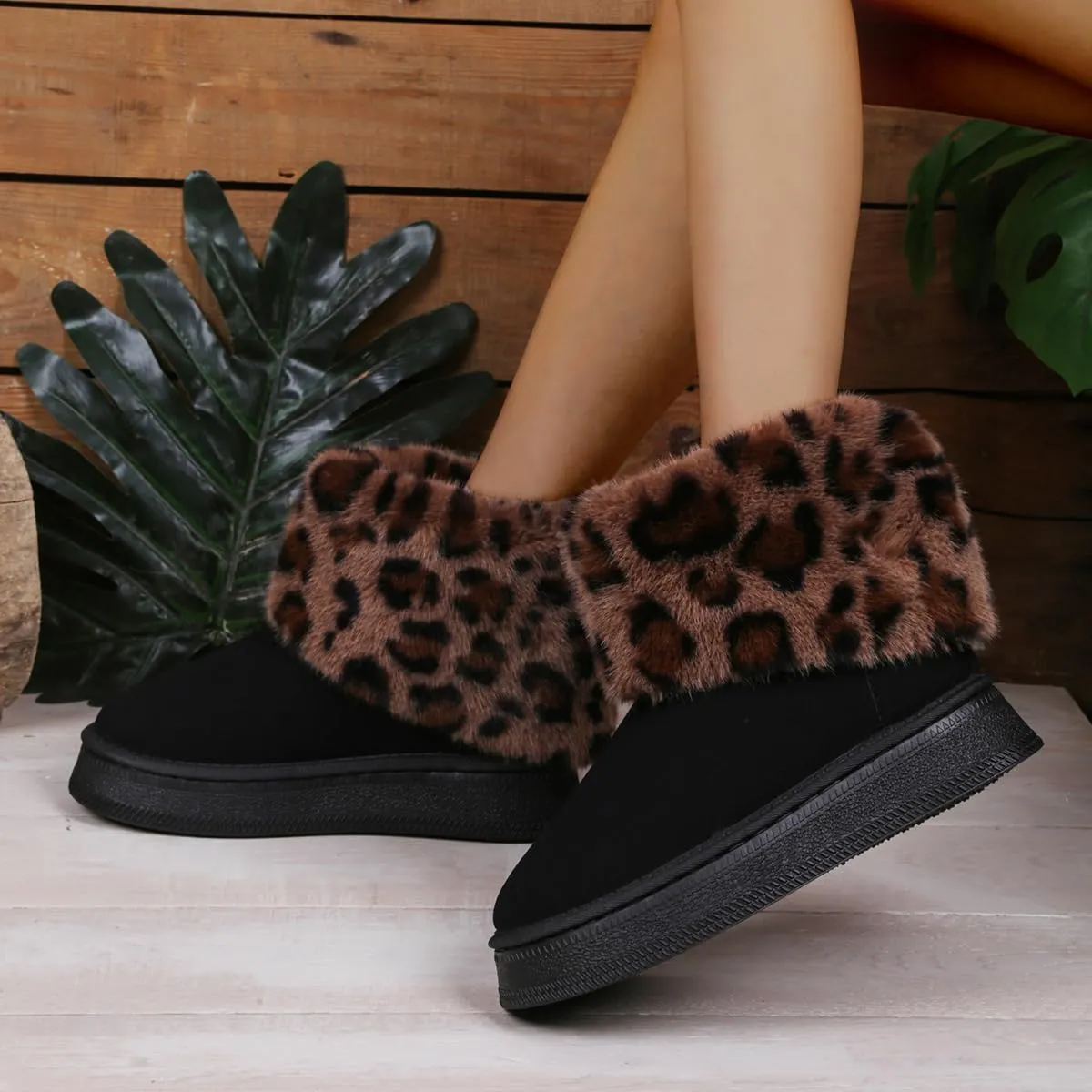Snow Boots for Women Suede Faux Fur Lining Anti-Slip Winter Snow Warm Plush Booties Slip On Short Ankle Boots