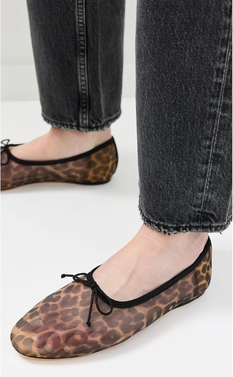UBWDU Mesh Ballet Flats for Women Round Closed Toe Mary Jane Flats Ballerina Shoes with Bow