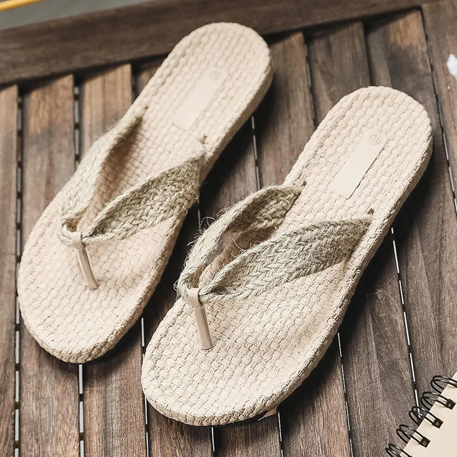 Women's Arch Support Flip Flops Walking Thong Sandals Indoor Outdoor for Summer Pillow Shower Slippers